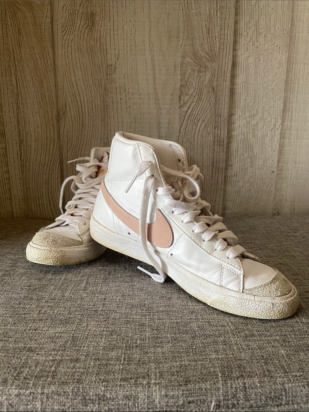 Nike Women’s High-Top Sneakers in White with Light Pink Swoosh